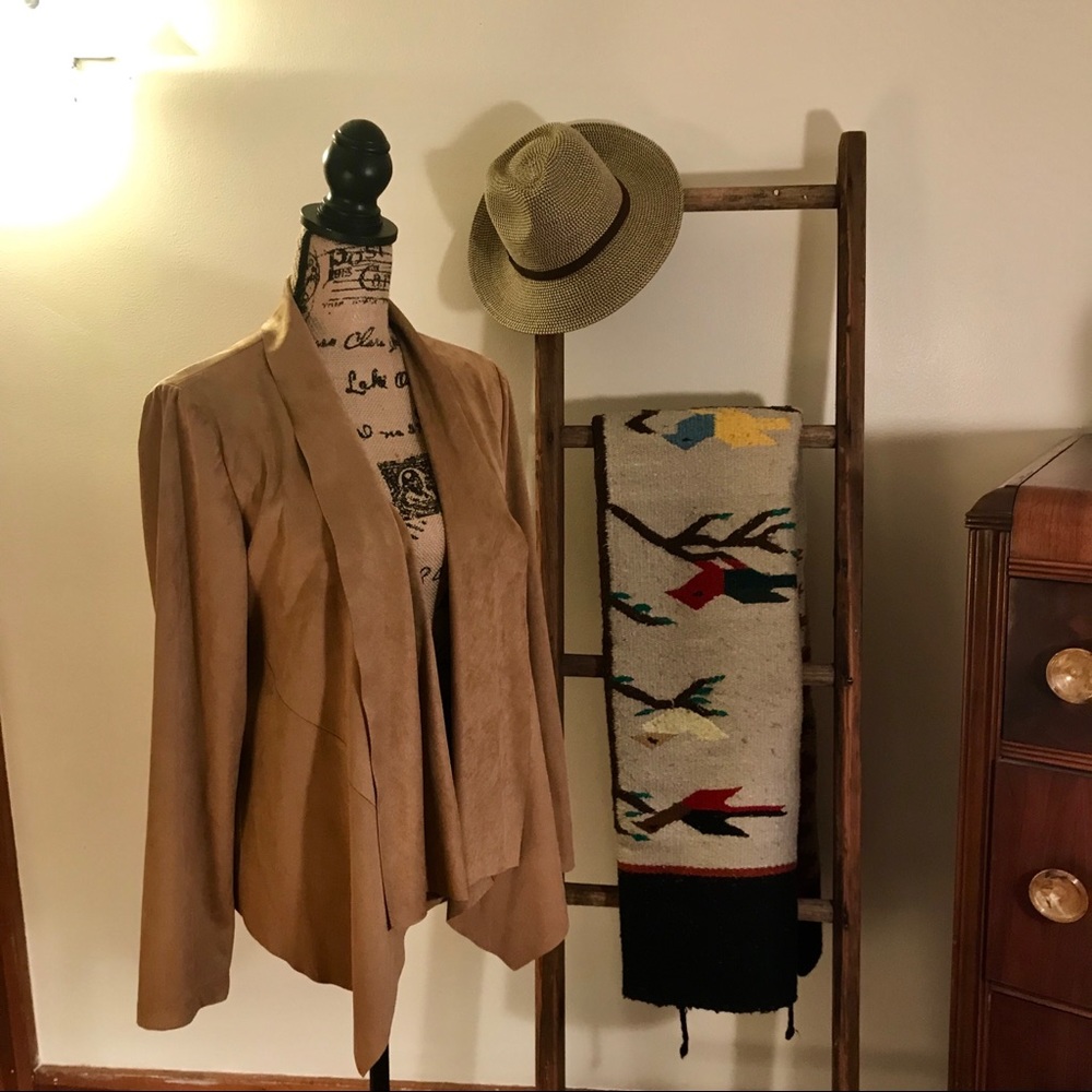 Bagatelle brown cardigan wrap. Size large.